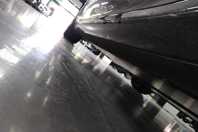Used Tesla Model 3 2025 Model Long-Range Rear-Wheel-Drive Version Right Side Sill