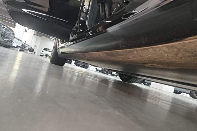 Used Tesla Model 3 2025 Model Revised Rear-Wheel-Drive Version Right Side Sill