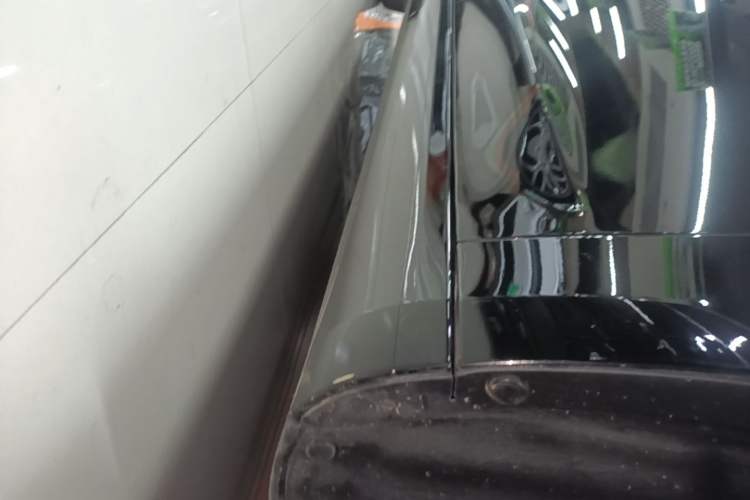 Used Tesla Model 3 2025 Rear-Wheel-Drive Version Right Side Sill