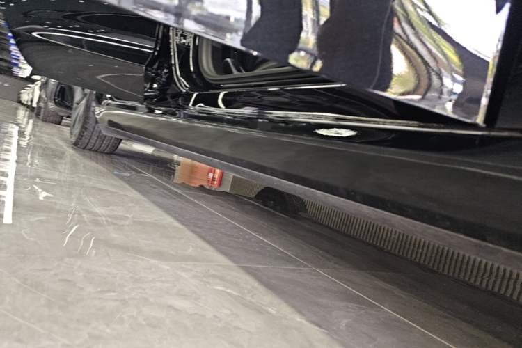 Used Tesla Model 3 2025 Model Revised Rear-Wheel-Drive Version Right Side Sill