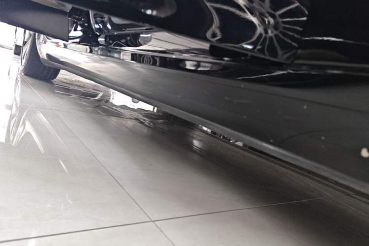Used Tesla Model 3 2025 Rear-Wheel-Drive Version Right Side Sill
