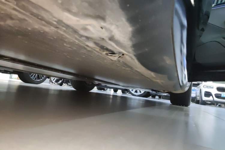 Used Tesla Model 3 2025 Model Revised Rear-Wheel-Drive Version Right Side Sill