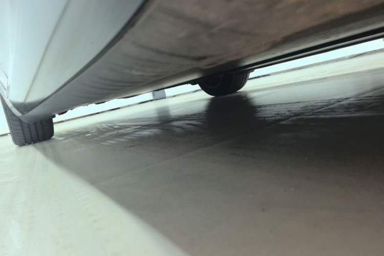 Used Tesla Model 3 2025 Model Revised Rear-Wheel-Drive Version Right Side Sill