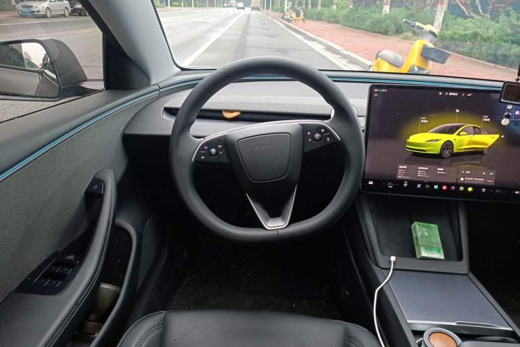 Used Tesla Model 3 2025 Model Revised Rear-Wheel-Drive Version Steering Wheel