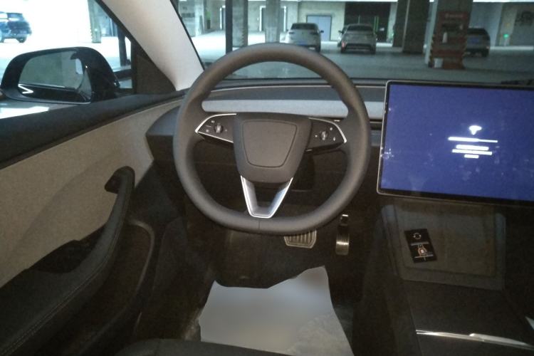Used Tesla Model 3 2025 Rear-Wheel-Drive Version Steering Wheel