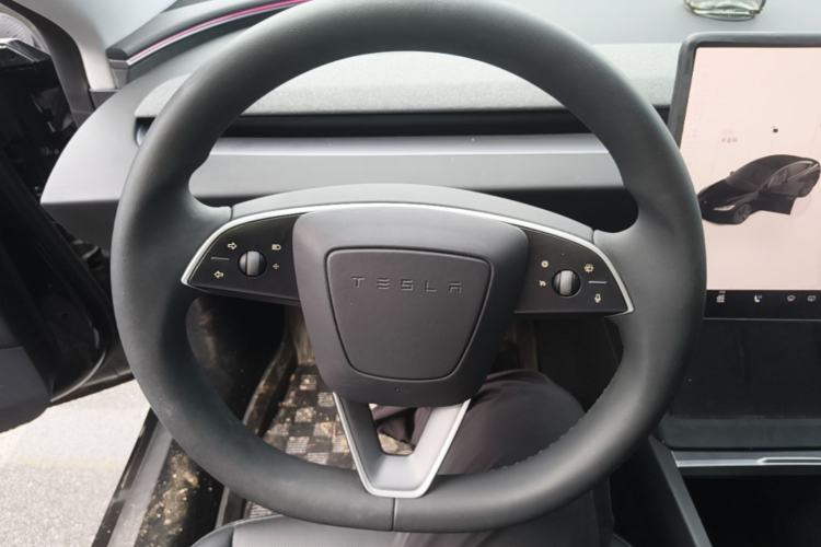 Used Tesla Model 3 2025 Rear-Wheel-Drive Version Steering Wheel