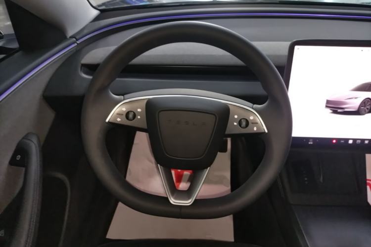 Used Tesla Model 3 2025 Rear-Wheel-Drive Version Steering Wheel