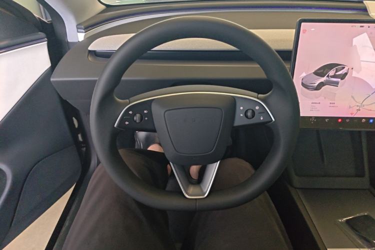 Used Tesla Model 3 2025 Rear-Wheel-Drive Version Steering Wheel