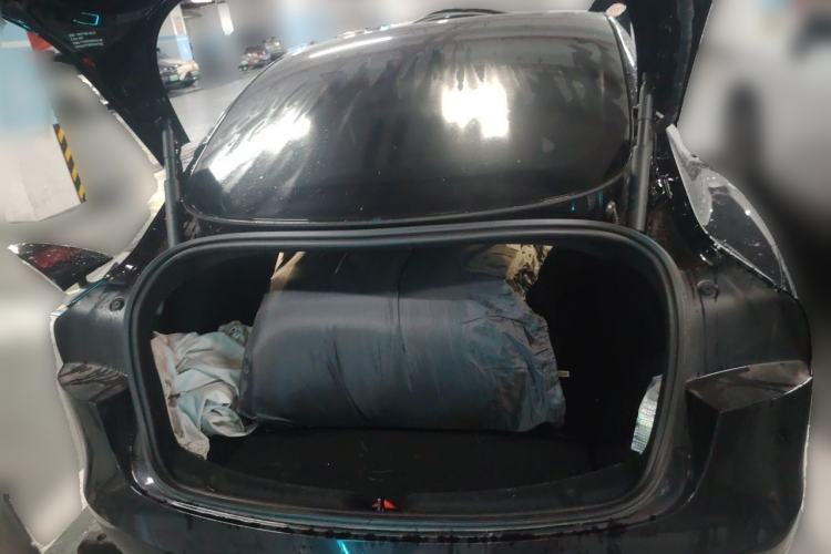 Used Tesla Model 3 2025 Rear-Wheel-Drive Version Trunk