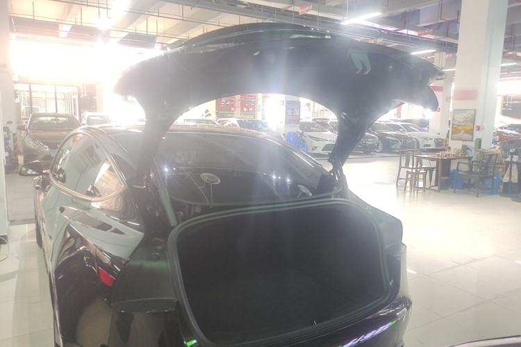 Used Tesla Model 3 2025 Model Revised Rear-Wheel-Drive Version Trunk