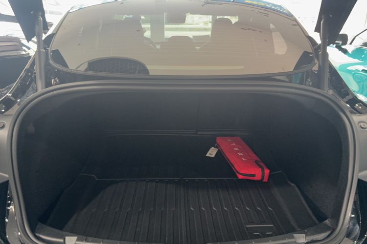 Used Tesla Model 3 2025 Model Revised Rear-Wheel-Drive Version Trunk