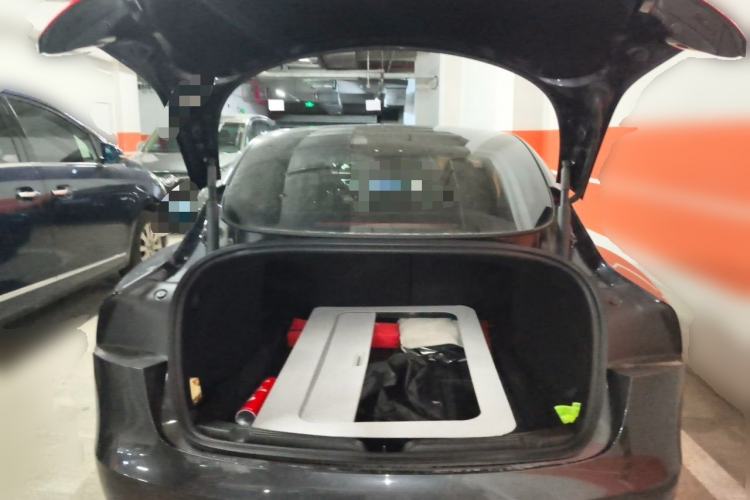 Used Tesla Model 3 2025 Rear-Wheel-Drive Version Trunk