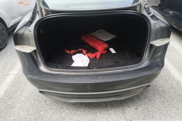 Used Tesla Model 3 2025 Rear-Wheel-Drive Version Trunk