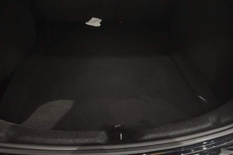 Used Tesla Model 3 2025 Model Revised Long-Range Rear-Wheel-Drive Version Trunk
