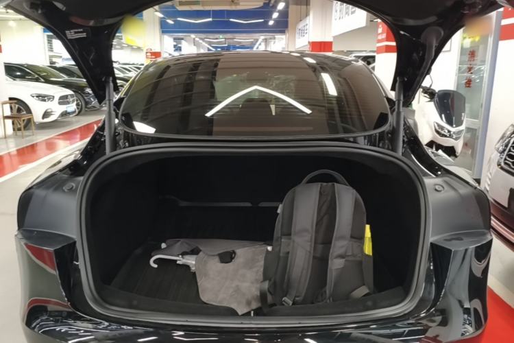 Used Tesla Model 3 2025 Rear-Wheel-Drive Version Trunk
