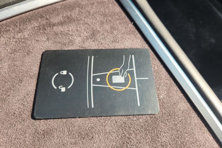 Used Tesla Model 3 2025 Rear-Wheel-Drive Version Vehicle Key