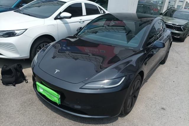 Used Tesla Model 3 2025 Rear-Wheel-Drive Version