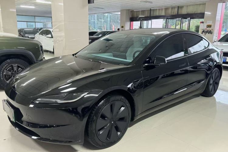 Tesla Model 3 2025 Model Revised Rear-Wheel-Drive Version