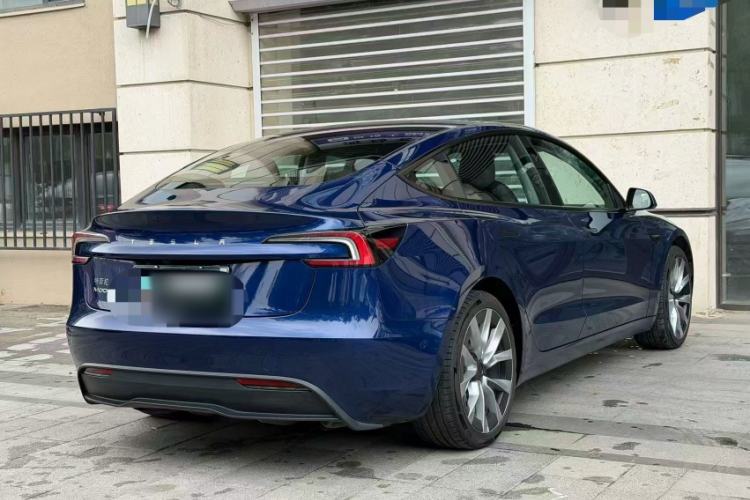 Used Tesla Model 3 2025 Rear-Wheel-Drive Version Exterior 7