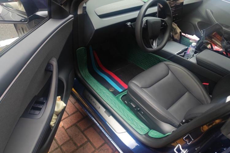 Used Tesla Model 3 2025 Model Revised Rear-Wheel-Drive Version Interior 3