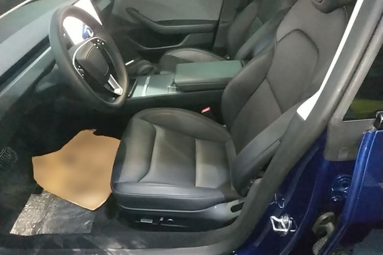 Used Tesla Model 3 2025 Rear-Wheel-Drive Version Left Front Seat