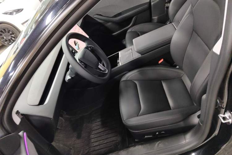 Used Tesla Model 3 2025 Model Long-Range Rear-Wheel-Drive Version Left Front Seat