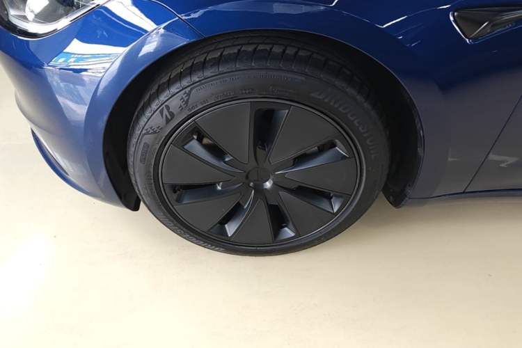 Used Tesla Model 3 2025 Rear-Wheel-Drive Version Left Front Wheel Hub