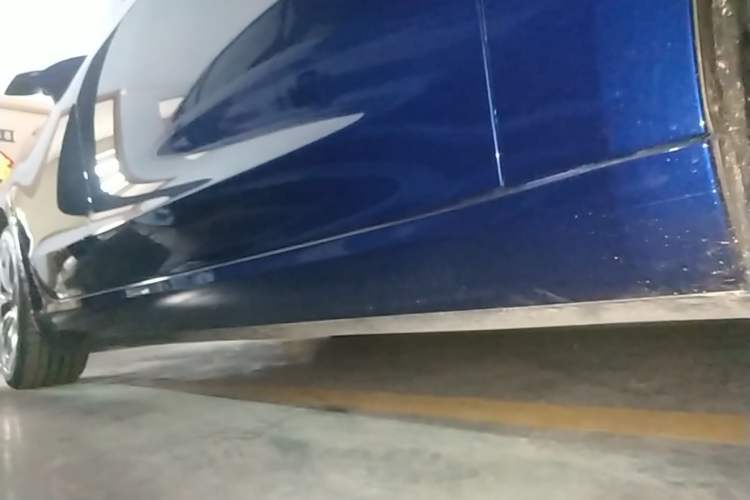 Used Tesla Model 3 2025 Rear-Wheel-Drive Version Right Side Sill