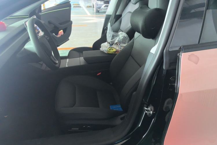 Used Tesla Model 3 2025 Rear-Wheel-Drive Version Left Front Seat