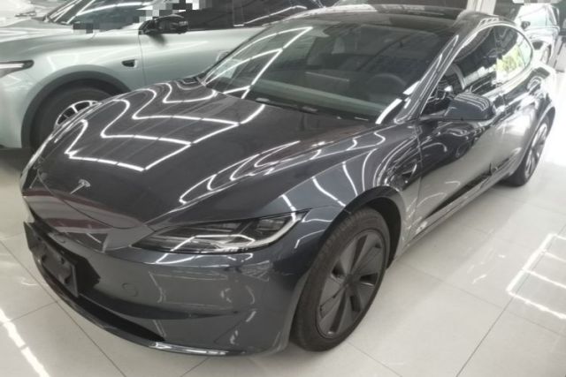 Used Tesla Model 3 2025 Rear-Wheel-Drive Version