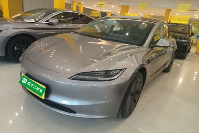Used Tesla Model 3 2025 Rear-Wheel-Drive Version
