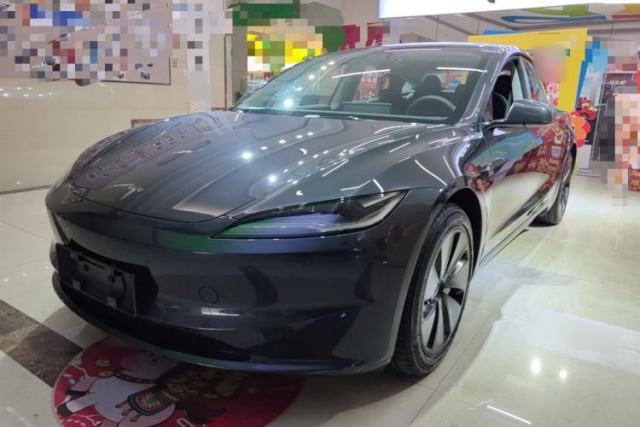 Used Tesla Model 3 2025 Rear-Wheel-Drive Version