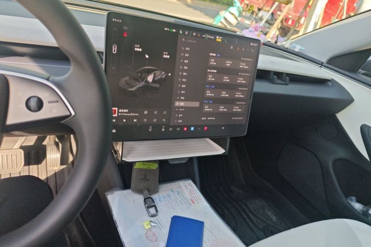 Used Tesla Model 3 2025 Long-Range All-Wheel-Drive Version Audio And AC Panel