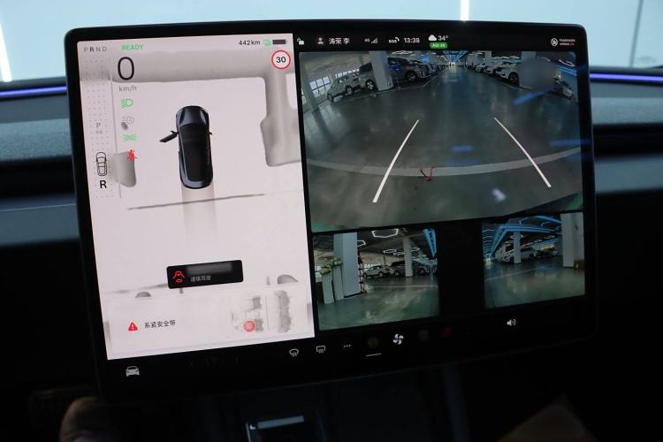 Used Tesla Model 3 2025 Rear-Wheel-Drive Version Audio And AC Panel