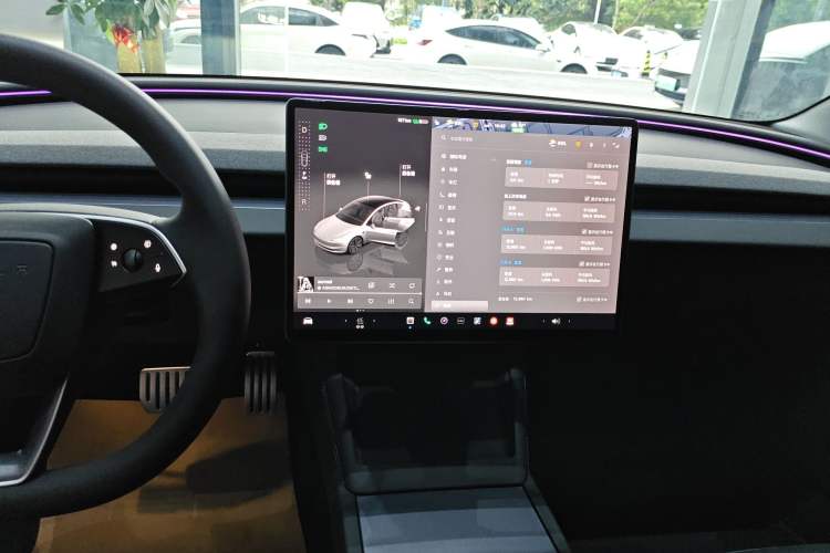Used Tesla Model 3 2025 Rear-Wheel-Drive Version Audio And AC Panel