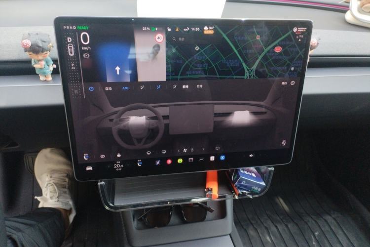 Used Tesla Model 3 2025 Rear-Wheel-Drive Version Audio And AC Panel