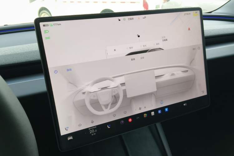 Used Tesla Model 3 2025 Rear-Wheel-Drive Version Audio And AC Panel