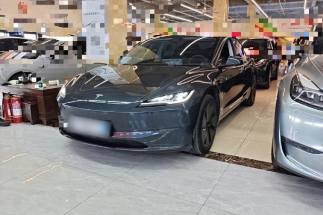 Used Tesla Model 3 2025 Rear-Wheel-Drive Version