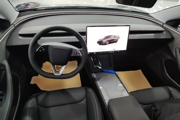 Used Tesla Model 3 2025 Model Revised Rear-Wheel-Drive Version Center Console