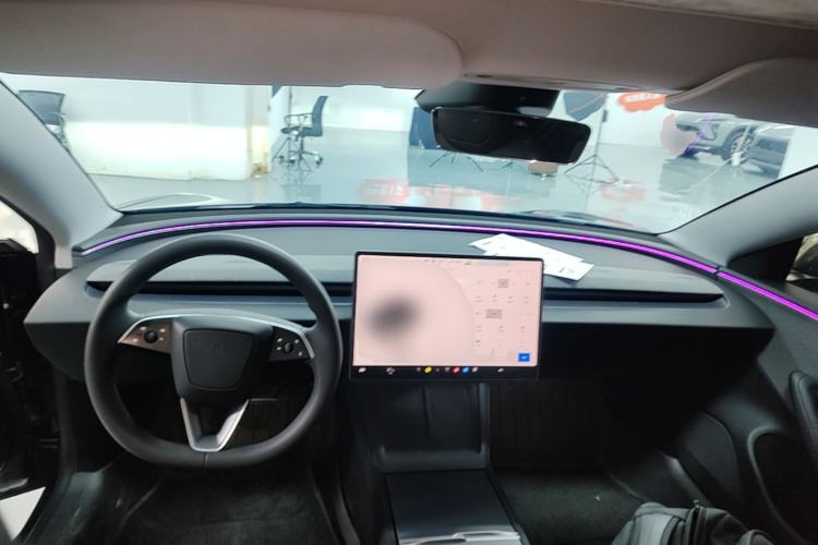 Used Tesla Model 3 2025 Rear-Wheel-Drive Version Center Console
