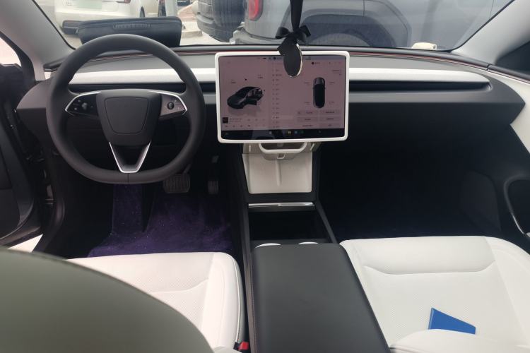 Used Tesla Model 3 2025 Model Long-Range Rear-Wheel-Drive Version Center Console