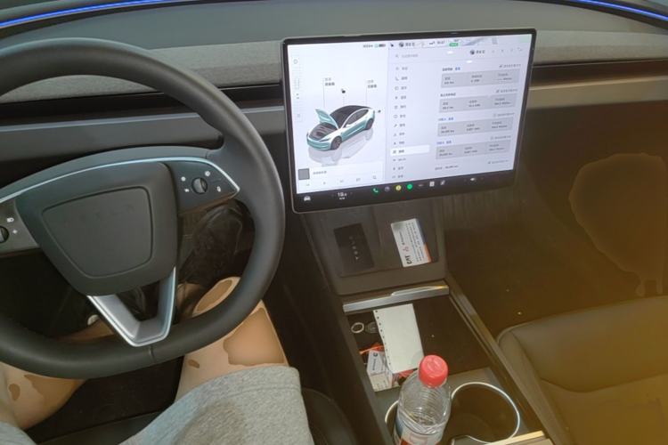 Used Tesla Model 3 2025 Model Revised Rear-Wheel-Drive Version Center Console