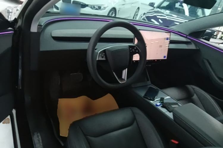 Used Tesla Model 3 2025 Model Revised Rear-Wheel-Drive Version Center Console