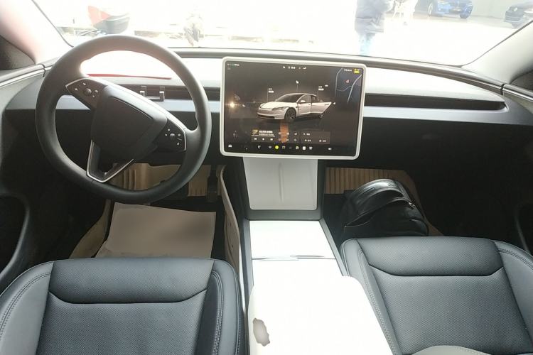 Used Tesla Model 3 2025 Rear-Wheel-Drive Version Center Console