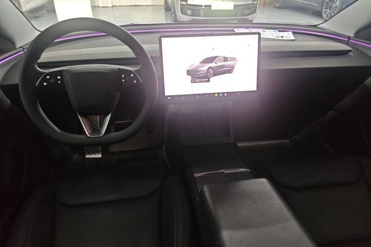 Used Tesla Model 3 2025 Rear-Wheel-Drive Version Center Console