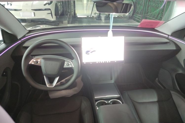 Used Tesla Model 3 2025 Rear-Wheel-Drive Version Center Console