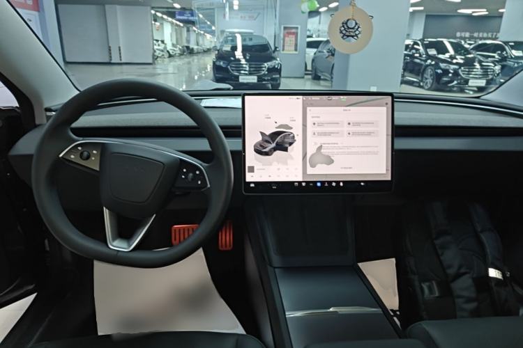 Used Tesla Model 3 2025 Rear-Wheel-Drive Version Center Console
