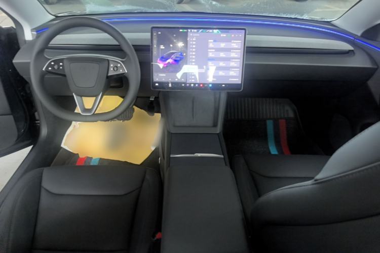 Used Tesla Model 3 2025 Rear-Wheel-Drive Version Center Console