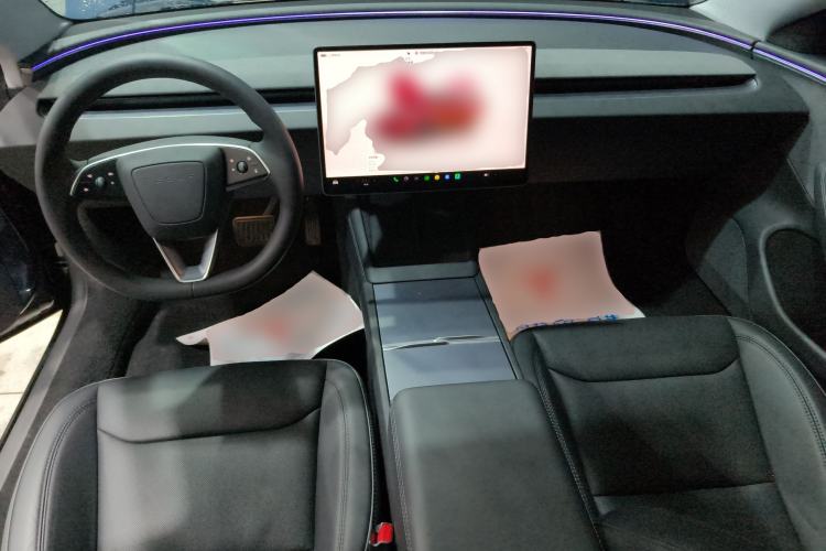 Used Tesla Model 3 2025 Rear-Wheel-Drive Version Center Console