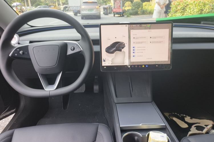 Used Tesla Model 3 2025 Model Revised Rear-Wheel-Drive Version Center Console